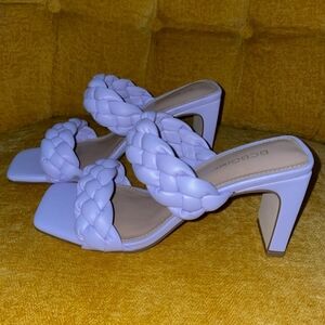 BCBG braided sandals heel lavender